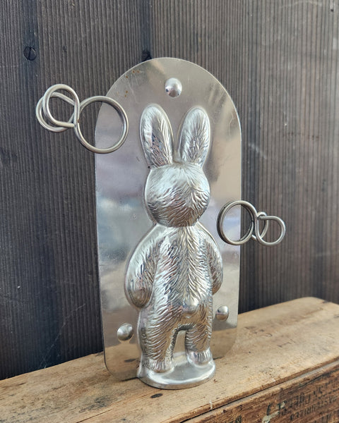 Bunny Mold - E